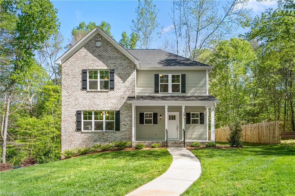 Rookwood Ln, Winston Salem, NC 27106