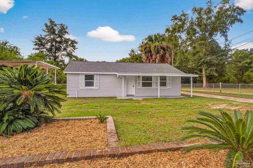 3951 Diamond St, Pace, FL, 32571-2248 | Card Image