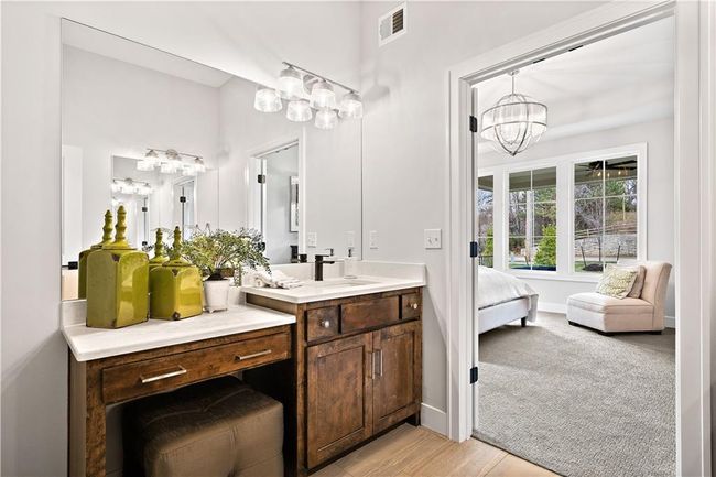 7229 Allman Dr, House other with 3 bedrooms, 3 bathrooms and null parking in Shawnee KS | Image 16