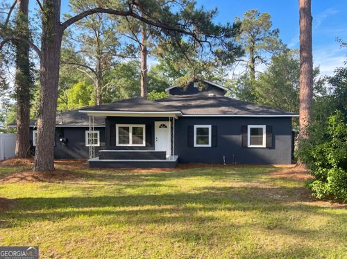 601 Community Dr, Waycross, GA, 31501-6120 | Card Image