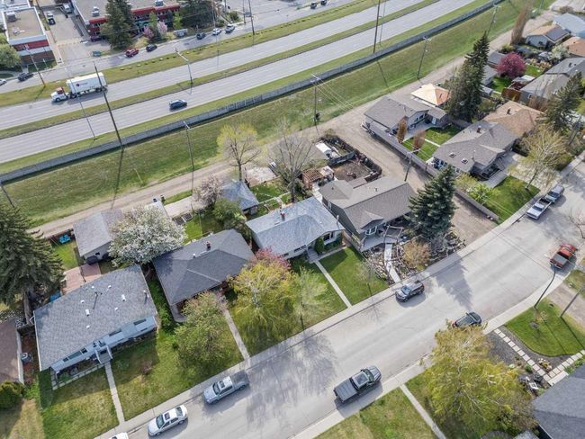 7424 Fleetwood Dr Se, House other with 4 bedrooms, 2 bathrooms and 4 parking in Calgary AB | Image 47