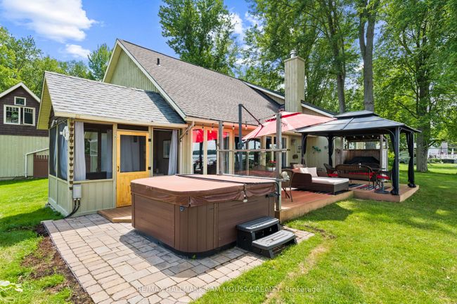 4350 Armitage Ave, House other with 3 bedrooms, 2 bathrooms and 6 parking in Dunrobin ON | Image 31