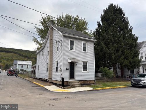 344 N 2nd St, LYKENS, PA, 17048-1201 | Card Image