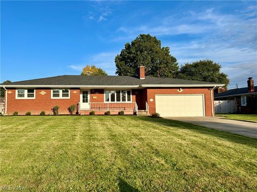 2595 Frostwood Dr, Austintown, OH, 44515-5145 | Card Image