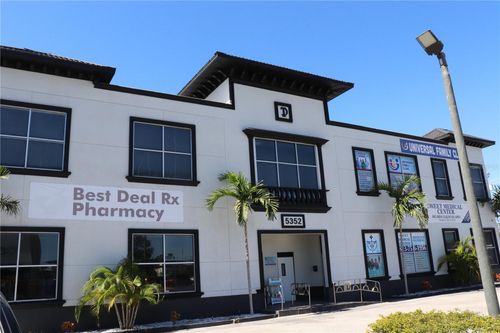 c-5352 N Habana Ave, TAMPA, FL, 33614-6838 | Card Image