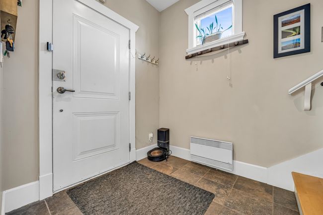 880 Gore Ave, Townhouse with 3 bedrooms, 2 bathrooms and 1 parking in Vancouver BC | Image 12