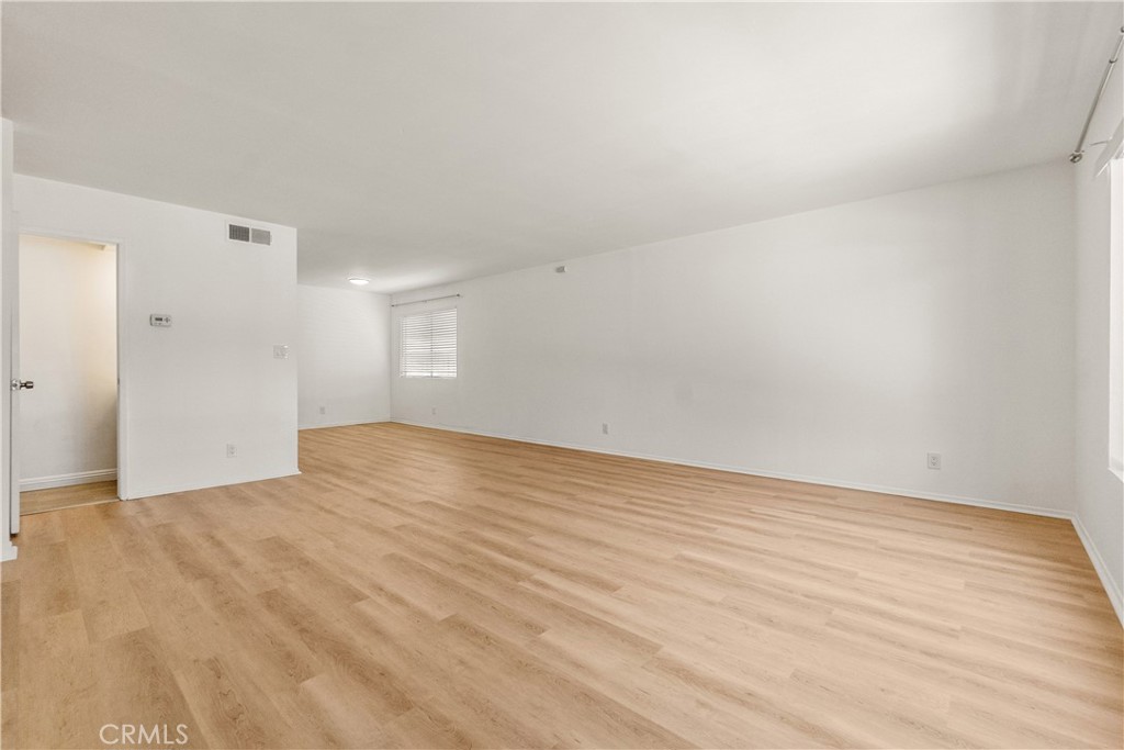 Residential Income in Los Angeles 4