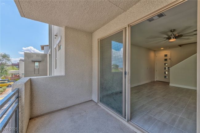 UNIT-211 - 11258 Essence Point Ave, Condo with 2 bedrooms, 2 bathrooms and null parking in Las Vegas NV | Image 11