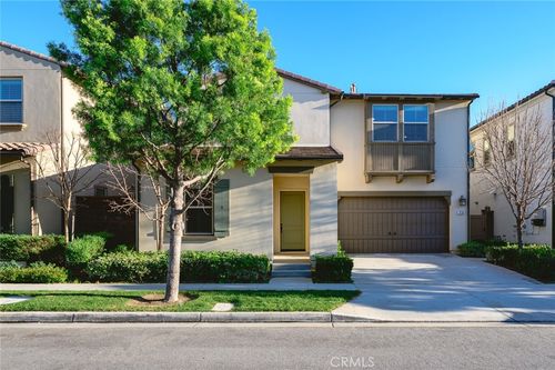218 Geyser, Irvine, CA, 92618-0884 | Card Image