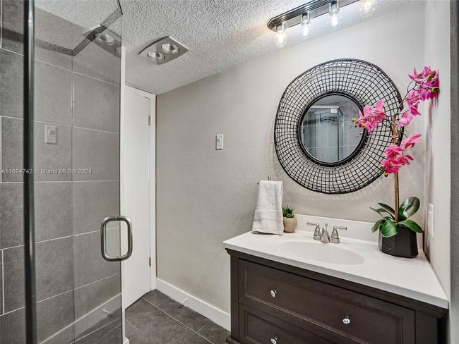 PH2 - 1610 N Ocean Blvd, Condo with 2 bedrooms, 2 bathrooms and null parking in Pompano Beach FL | Image 25