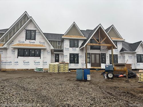 10376 Rosemarie Run Run, Brighton Township, MI, 48114 | Card Image