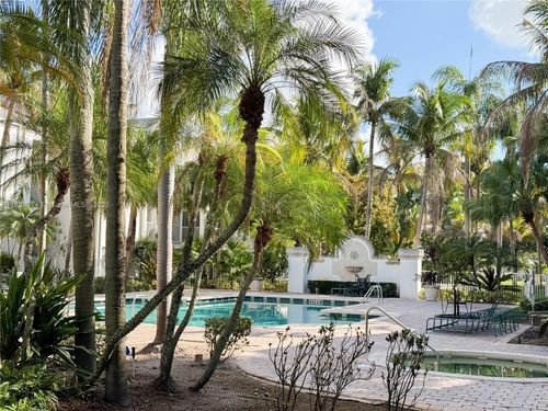 apt-123-5686 Rock Island Rd, Tamarac, FL, 33319-2870 | Card Image