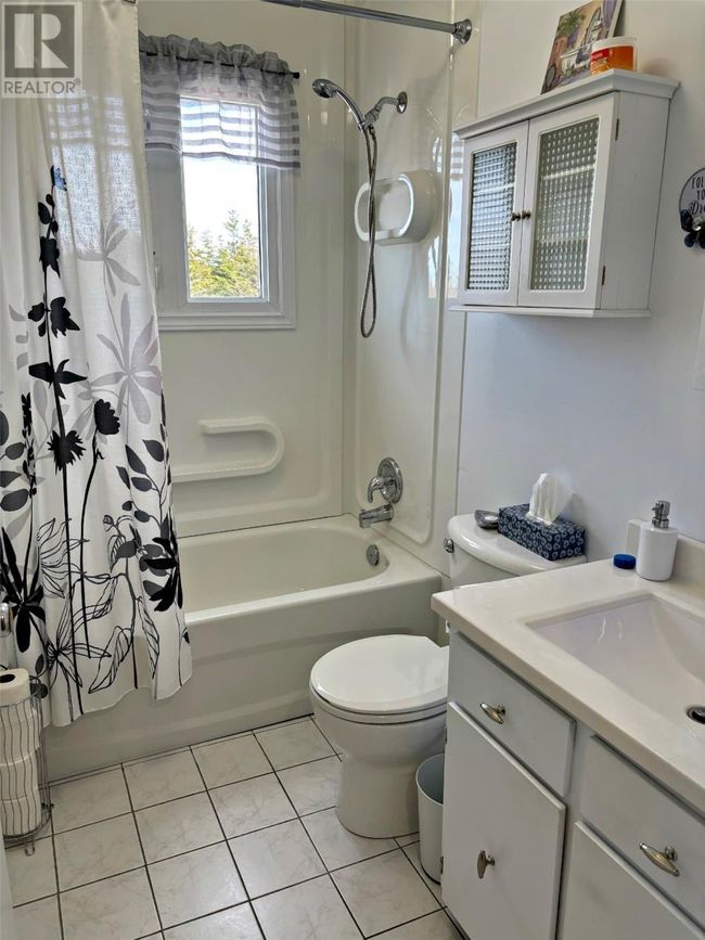 1 Cemetary Road, House other with 3 bedrooms, 1 bathrooms and null parking in Lower Island Cove NL | Image 15