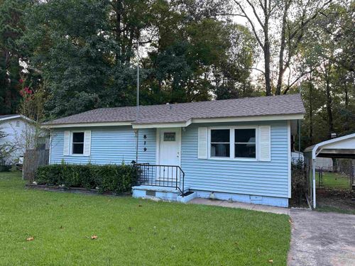 819 Edgehill Dr, Benton, AR, 72015-3909 | Card Image