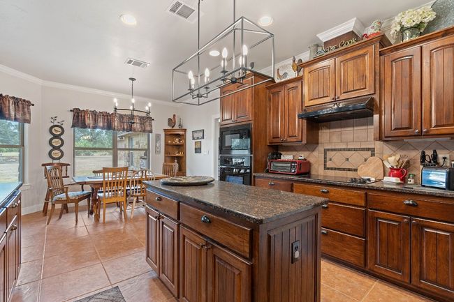 313 First Down Dash, House other with 4 bedrooms, 2 bathrooms and 6 parking in Burnet TX | Image 14