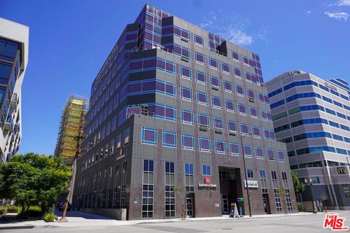 ph801-520 N Central Ave, Glendale, CA, 91203-1926 | Card Image