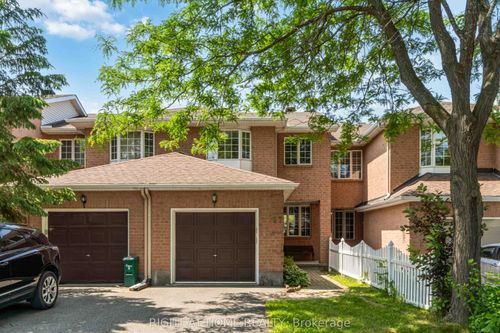 87 Cohen Ave, Kanata, ON, K2L4G4 | Card Image
