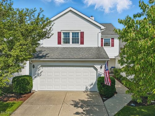6604 Hidden Lake Trl, Brecksville, OH, 44141-3174 | Card Image