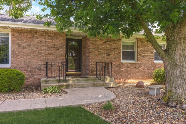 305 S 8 Th Ave, House other with 3 bedrooms, 1 bathrooms and 2 parking in Chenoa IL | Image 33