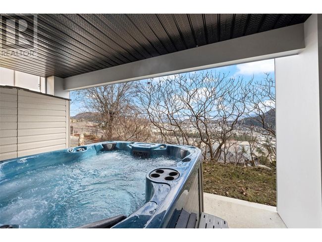 2039 Cornerstone Dr, House other with 4 bedrooms, 3 bathrooms and 2 parking in West Kelowna BC | Image 25
