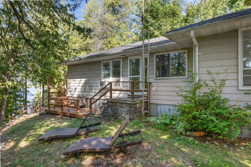 242 Francis St E, Fenelon Falls, ON, K0M1N0 | Card Image