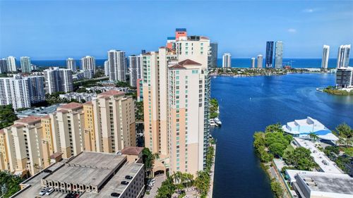 402-3340 Ne 190th St, Aventura, FL, 33180-2659 | Card Image