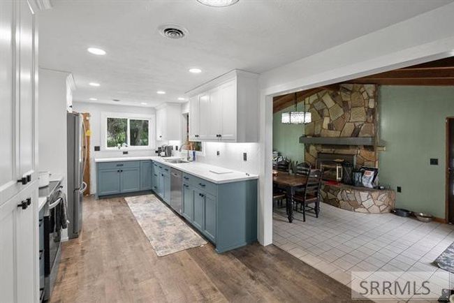 582 E Upper Rock Creek Rd, House other with 3 bedrooms, 2 bathrooms and 3 parking in Inkom ID | Image 5