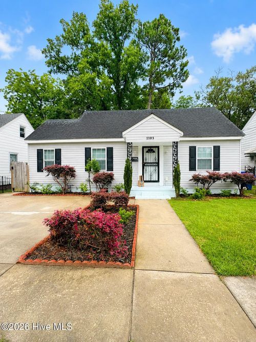 1103 Colonial Ave, Greenville, NC, 27834-1828 | Card Image