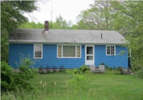 745 Bark St, Swansea, MA, 02777-4825 | Card Image