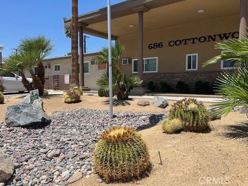 apt-6-686 E Cottonwood Rd, Palm Springs, CA, 92262-4615 | Card Image