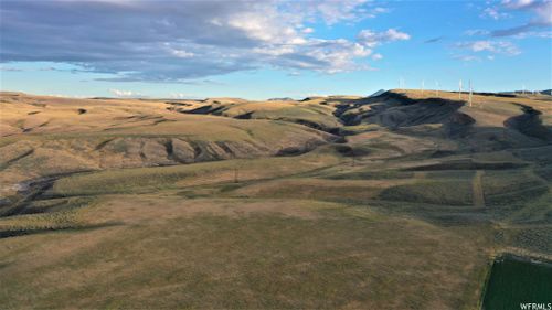 1000 Blind Springs Rd, American Falls, ID, 83211 | Card Image