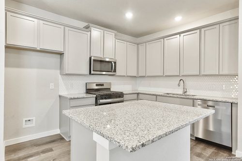 5719 Marble Fls, San Antonio, TX, 78244-3015 | Card Image