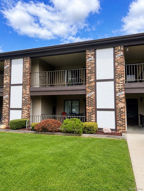 25-29838 Utica Road, Roseville, MI, 48066 | Card Image