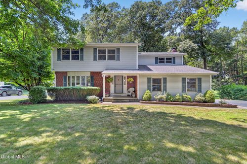 52 Sonat Rd, Clifton Park, NY, 12065-4008 | Card Image