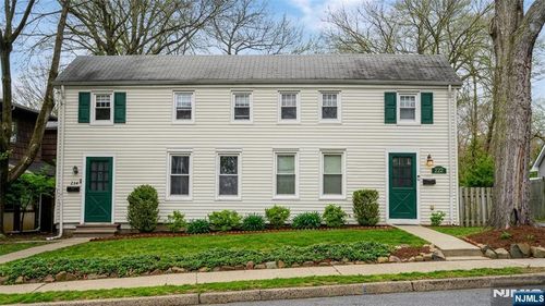 222 Claremont Ave, Verona, NJ, 07044-2547 | Card Image