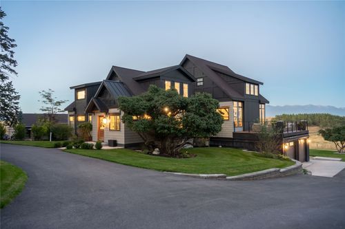 605 Valley View Dr, Kalispell, MT, 59901-7483 | Card Image