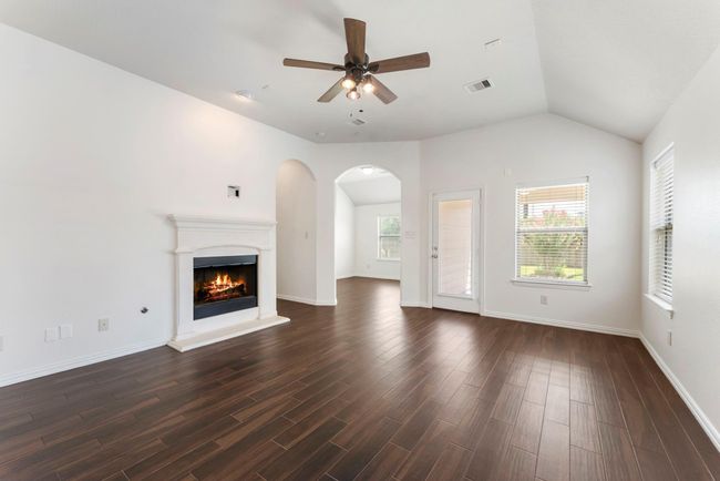 28519 Lockeridge View Dr, House other with 3 bedrooms, 2 bathrooms and 2 parking in Spring TX | Image 27
