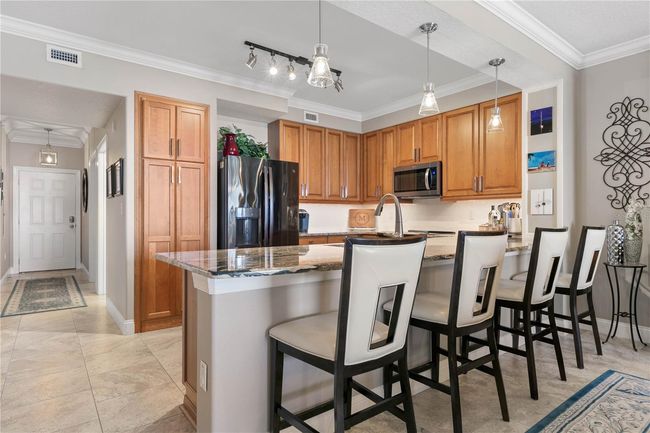 Spacious Updated drop down Counter | Image 17