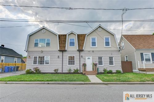 607 Almon Ave, Woodbridge, NJ, 07095-3809 | Card Image