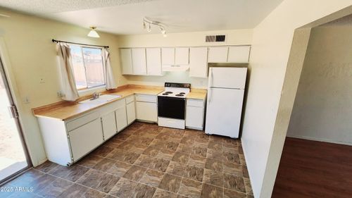 1118 W Tulane Dr, Tempe, AZ, 85283-1656 | Card Image