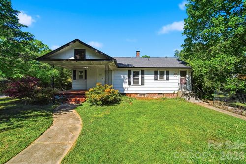 110 Griffin St, Connelly Springs, NC, 28612-7203 | Card Image