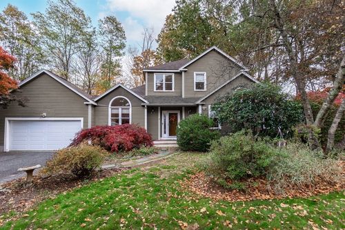 2 Grove St, Framingham, MA, 01701-4728 | Card Image