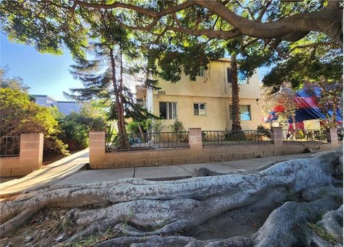 apt-e-1808 10th St, Santa Monica, CA, 90404-4525 | Card Image