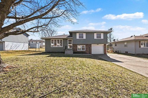 6305 Read St, Omaha, NE, 68152-2234 | Card Image