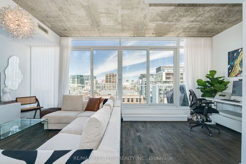 1003-75 Portland Street, Toronto, ON, M5V2M9 | Card Image