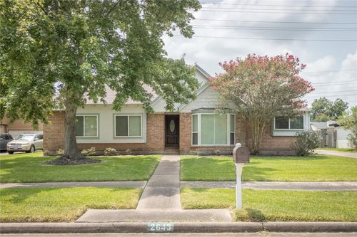 2643 Hodges Bend Cir, Sugar Land, TX, 77479-1400 | Card Image