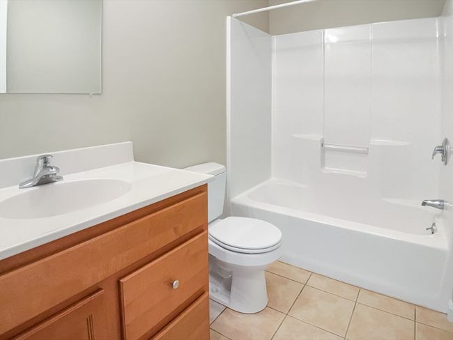 18 - 18 Alden Dr, Condo with 2 bedrooms, 3 bathrooms and null parking in Berlin MA | Image 7