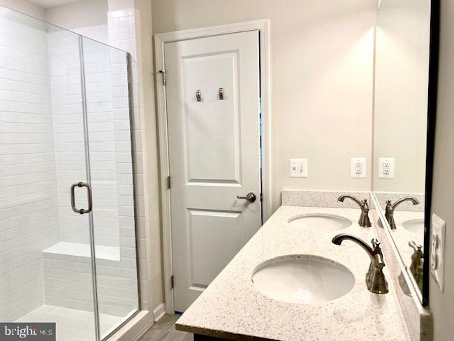 22370 Lucas Ter, Townhouse with 3 bedrooms, 4 bathrooms and null parking in ASHBURN VA | Image 9