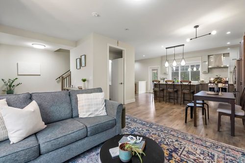 10-11767 89a Ave, Delta, BC, V4C3G8 | Card Image