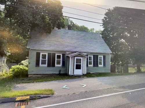 301 Maine Avenue, Farmingdale, ME, 04344 | Card Image
